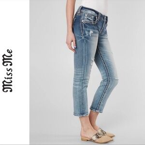 Miss Me Jeans Denim Cropped Ankle Size 26 Distressed